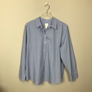 Chico’s blue striped button up size 3 EUC